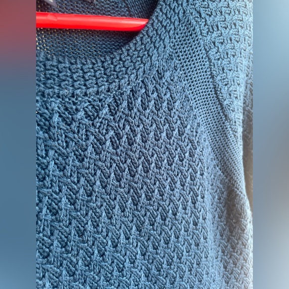 Deep Teal Blue Jones New York Signature Crew Knit Sweater EUC Medium - Picture 7 of 7